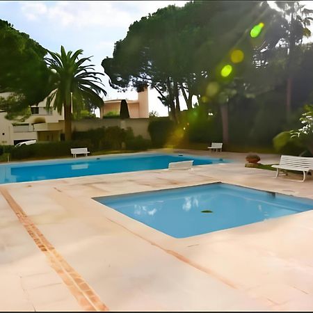 Golfe Juan Studio Dans Residence Avec Piscine Vallauris Exterior foto