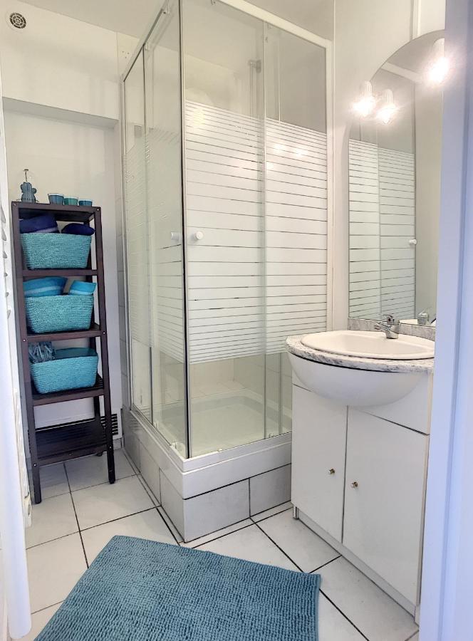 Golfe Juan Studio Dans Residence Avec Piscine Vallauris Exterior foto